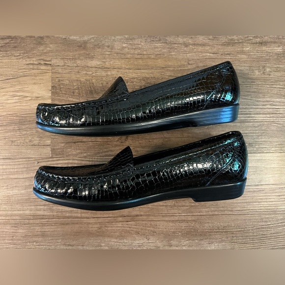 NWOT SAS‎ Women's Simplify C Black Croc Loafer Slip On Shoes 1556-181 Size 9 1/2 - Picture 4 of 8